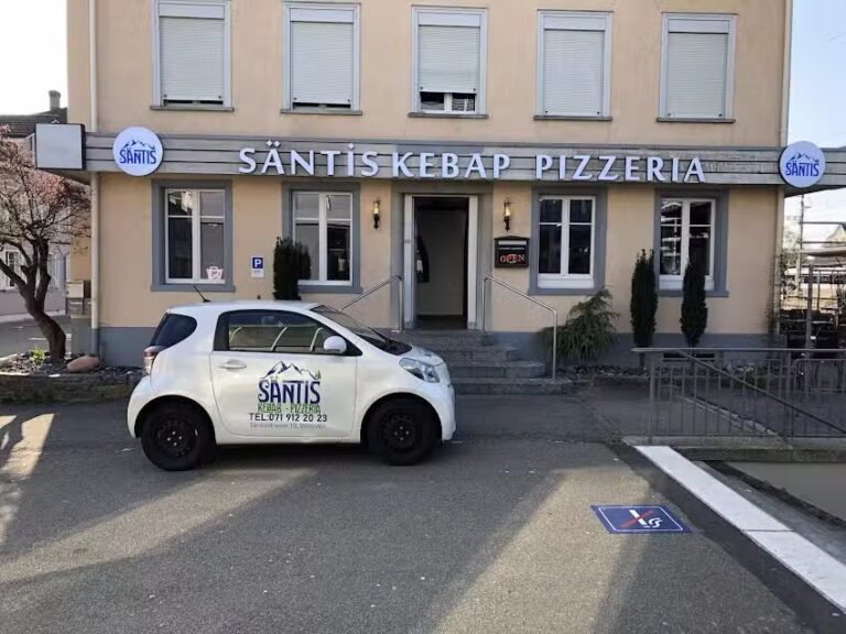 Säntis Kebap Pizzeria — Blick ins Restaurant